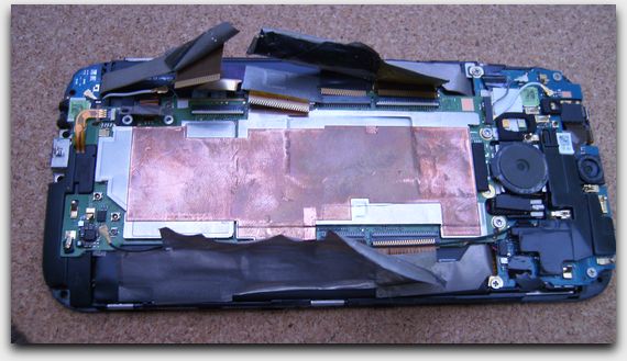 HTC One M8 (Back Cover Removed)